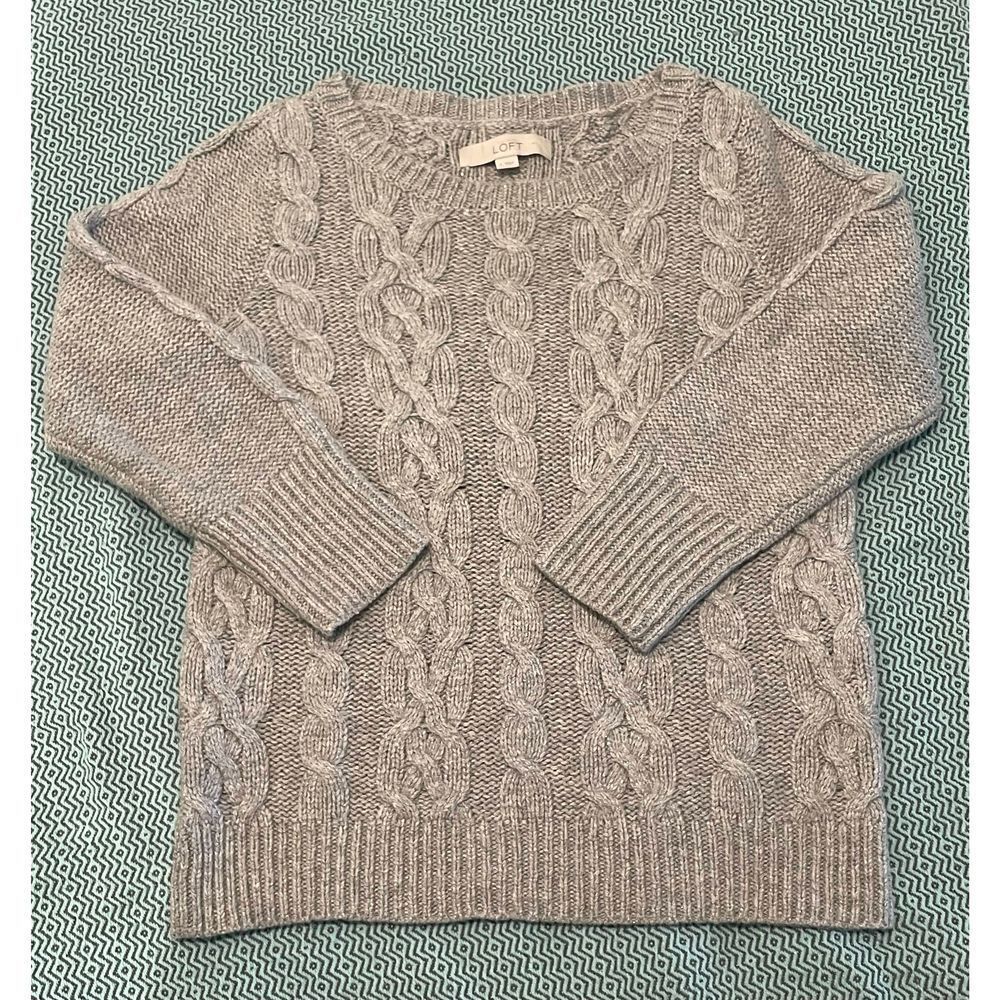 Loft Ann Taylor Wool Blend Cable Knit Sweater Gray Small Pullover EUC